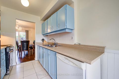 Photo 16 at 61 Wiggens Court, Malvern, Toronto