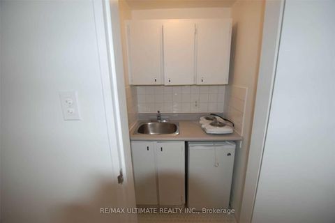 Photo 18 at 93 Spadina Road, Annex, Toronto