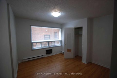 Photo 19 at 93 Spadina Road, Annex, Toronto
