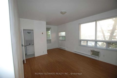 Photo 23 at 93 Spadina Road, Annex, Toronto