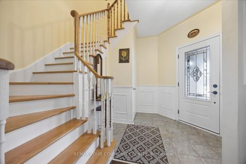 Photo 6 at 41 Old Colony Road, Oak Ridges Lake Wilcox, Richmond Hill