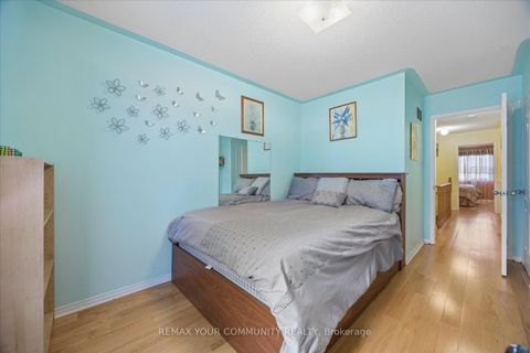 Photo 26 at 41 Old Colony Road, Oak Ridges Lake Wilcox, Richmond Hill