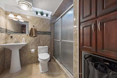 Photo 36 at 41 Old Colony Road, Oak Ridges Lake Wilcox, Richmond Hill