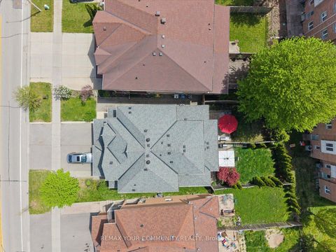 Photo 40 at 41 Old Colony Road, Oak Ridges Lake Wilcox, Richmond Hill