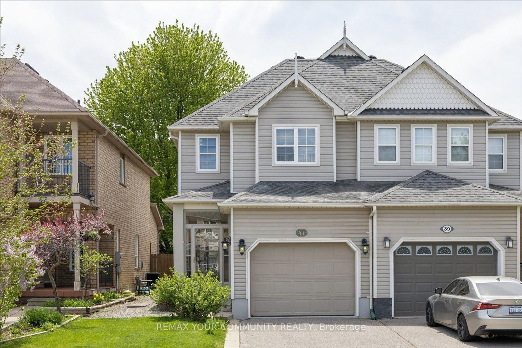 41 Old Colony Road, Oak Ridges Lake Wilcox, Richmond Hill photo number 2