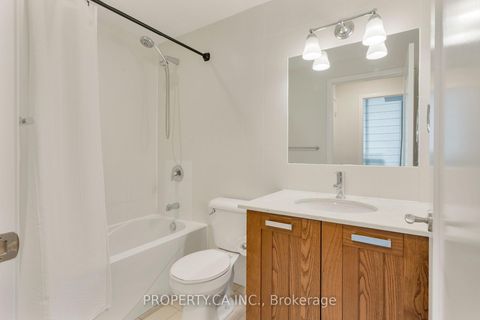 Photo 20 at 703 - 3391 Bloor Street W, City Centre West, Toronto