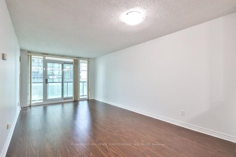 Photo 10 at 708 - 30 Grand Trunk Crescent, Waterfront Communities C1, Toronto