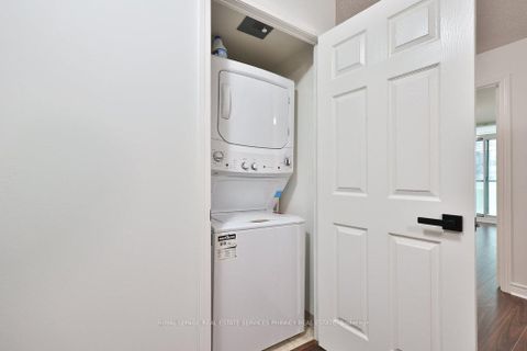 Photo 19 at 708 - 30 Grand Trunk Crescent, Waterfront Communities C1, Toronto