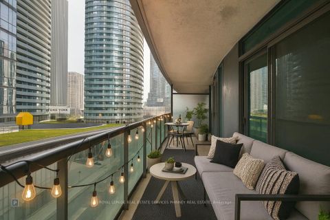 Photo 20 at 708 - 30 Grand Trunk Crescent, Waterfront Communities C1, Toronto