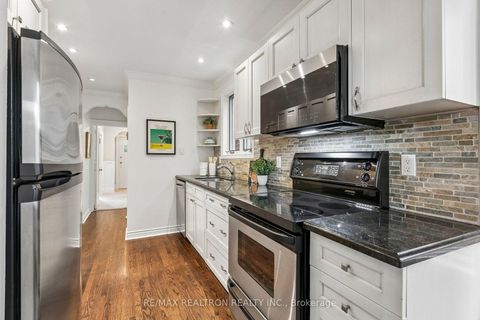 Photo 10 at 57 Castle Knock Road, Lawrence Park South, Toronto