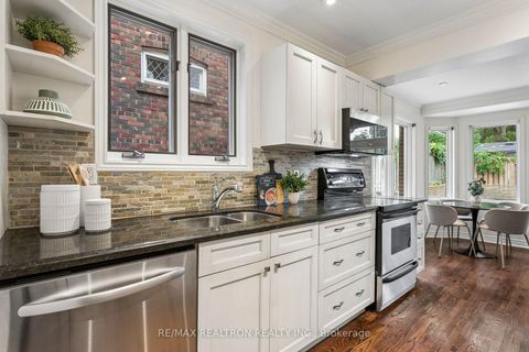 Photo 11 at 57 Castle Knock Road, Lawrence Park South, Toronto