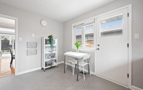 Photo 16 at 22 Arbroath Crescent, Markland Wood, Toronto