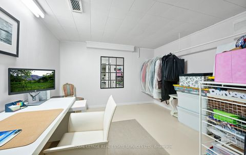 Photo 34 at 22 Arbroath Crescent, Markland Wood, Toronto