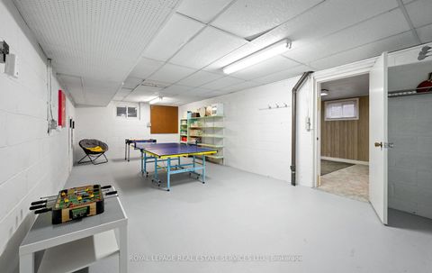 Photo 37 at 22 Arbroath Crescent, Markland Wood, Toronto
