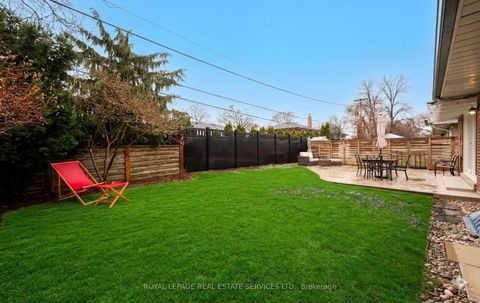 Photo 39 at 22 Arbroath Crescent, Markland Wood, Toronto