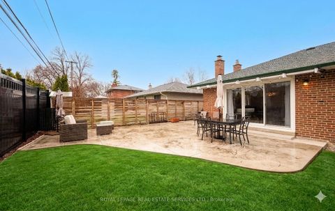 Photo 41 at 22 Arbroath Crescent, Markland Wood, Toronto