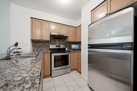 Photo 4 at 2502 - 231 Fort York Boulevard, Niagara, Toronto