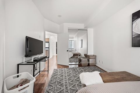 Photo 13 at 2502 - 231 Fort York Boulevard, Niagara, Toronto