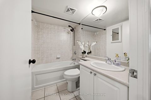 Photo 14 at 2502 - 231 Fort York Boulevard, Niagara, Toronto