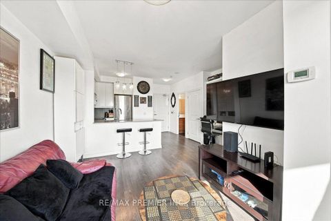 Photo 9 at 708 - 7730 Kipling Avenue, Vaughan Grove, Vaughan