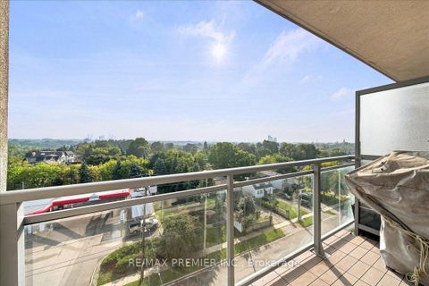 Photo 11 at 708 - 7730 Kipling Avenue, Vaughan Grove, Vaughan