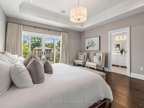 Photo 22 at 553 Broadway Avenue, Leaside, Toronto