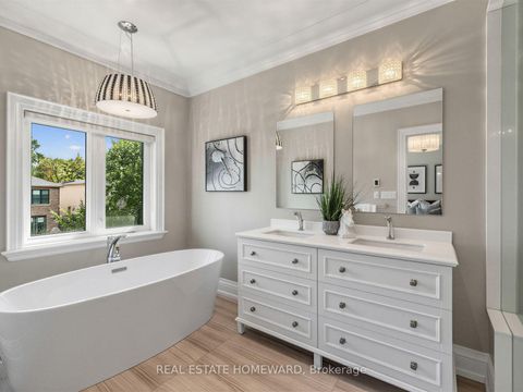 Photo 23 at 553 Broadway Avenue, Leaside, Toronto