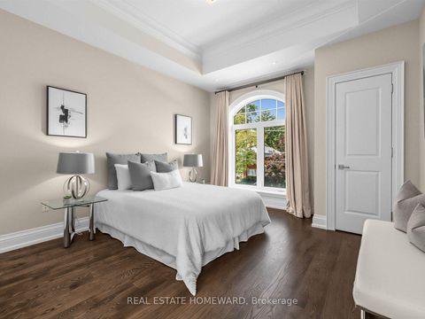 Photo 27 at 553 Broadway Avenue, Leaside, Toronto