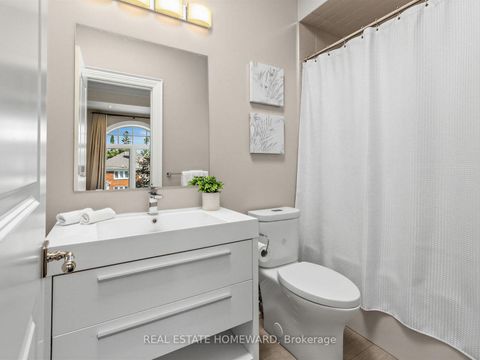 Photo 29 at 553 Broadway Avenue, Leaside, Toronto