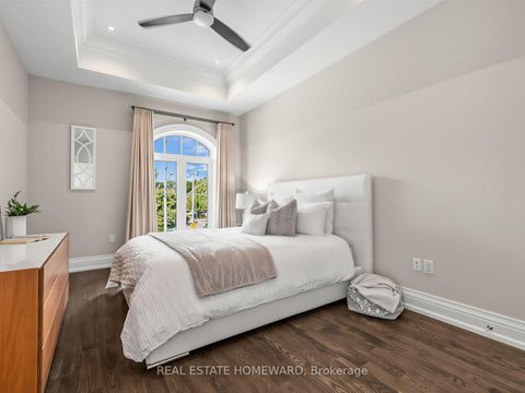Photo 30 at 553 Broadway Avenue, Leaside, Toronto