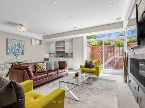 Photo 38 at 553 Broadway Avenue, Leaside, Toronto