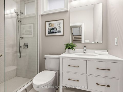 Photo 41 at 553 Broadway Avenue, Leaside, Toronto