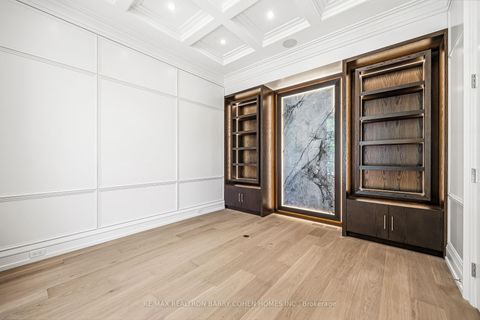 Photo 6 at 27 Penwood Crescent, Don Mills, Toronto