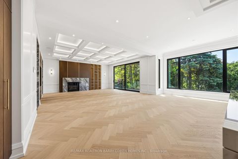 Photo 11 at 27 Penwood Crescent, Don Mills, Toronto
