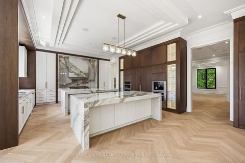Photo 12 at 27 Penwood Crescent, Don Mills, Toronto