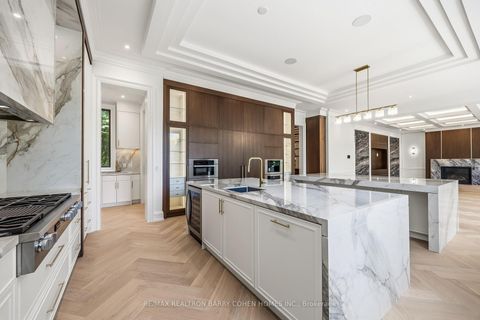 Photo 14 at 27 Penwood Crescent, Don Mills, Toronto
