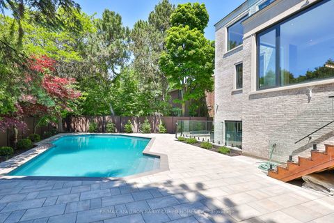 Photo 31 at 27 Penwood Crescent, Don Mills, Toronto