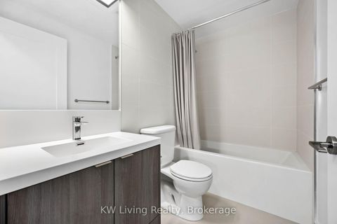 Photo 13 at 1703 - 101 Erskine Avenue, Mount Pleasant West, Toronto