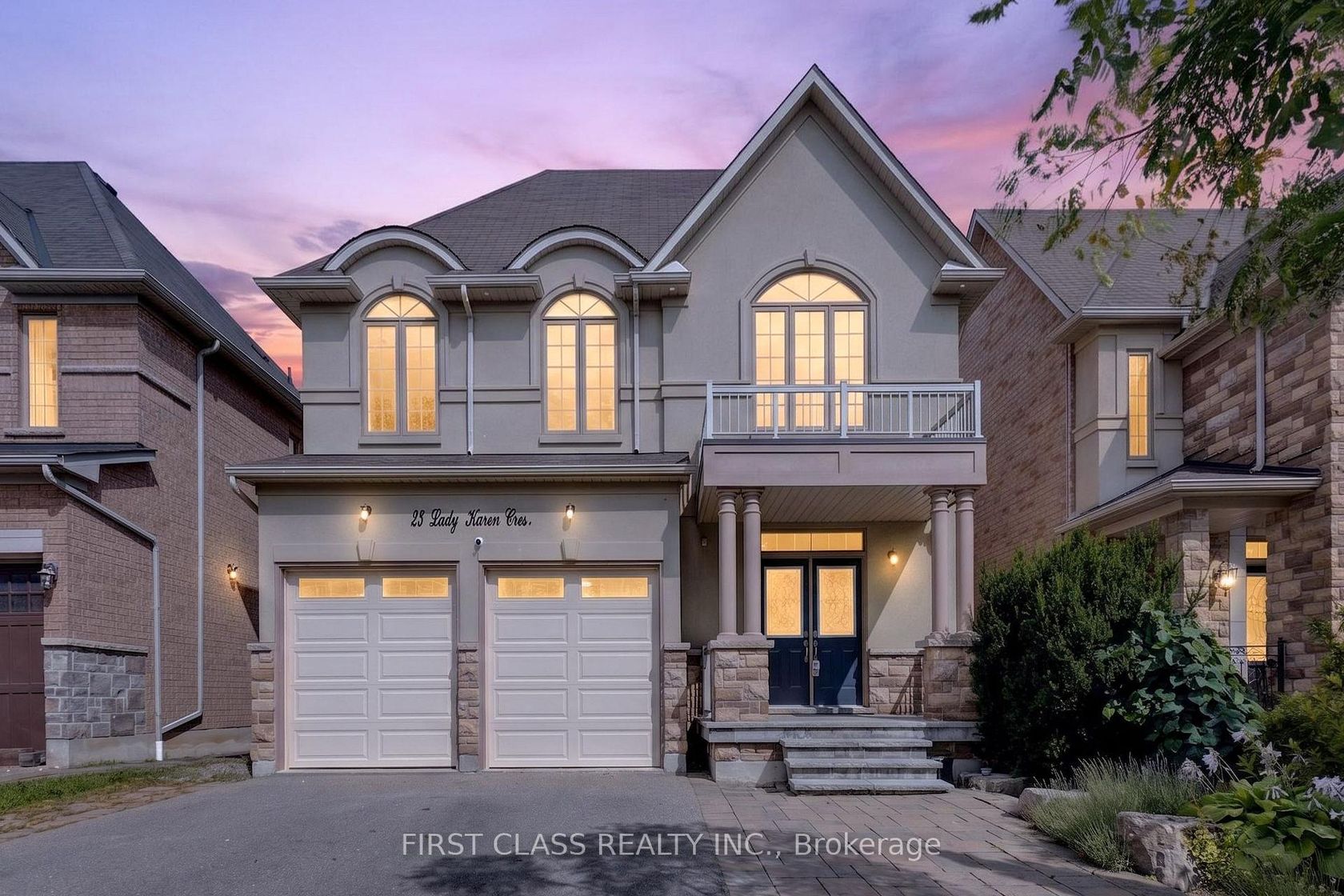 23 Lady Karen Crescent, Patterson, Vaughan photo 1