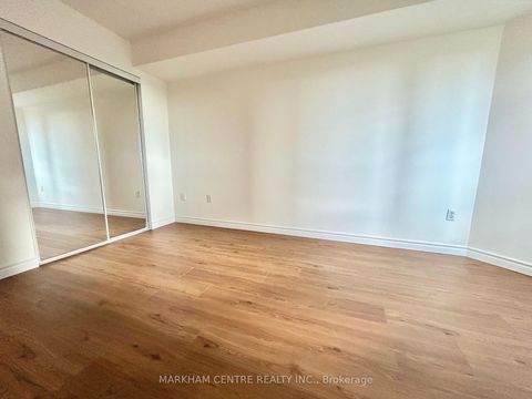 Photo 13 at 901 - 18 Pemberton Avenue S, Newtonbrook East, Toronto