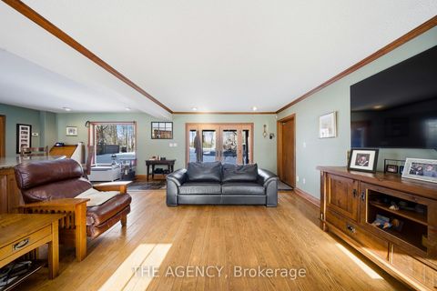 Photo 6 at 30 Goodfellow Crescent, Nobleton, King