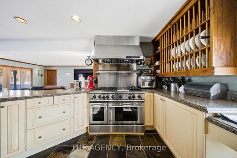 Photo 13 at 30 Goodfellow Crescent, Nobleton, King