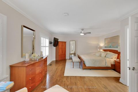Photo 23 at 254 Yonge Boulevard, Nortown, Toronto