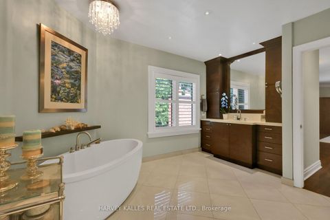 Photo 24 at 254 Yonge Boulevard, Nortown, Toronto