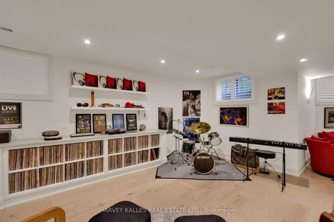 Photo 37 at 254 Yonge Boulevard, Nortown, Toronto