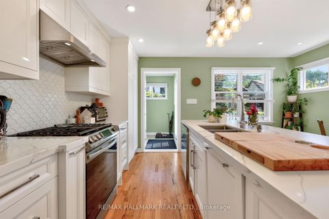 Photo 11 at 110 Harding Boulevard, Cliffside, Toronto
