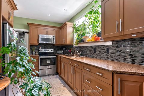 Photo 34 at 110 Harding Boulevard, Cliffside, Toronto