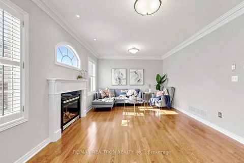 Photo 9 at 52 Canelli Heights Court, Patterson, Vaughan