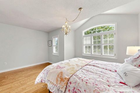 Photo 16 at 52 Canelli Heights Court, Patterson, Vaughan