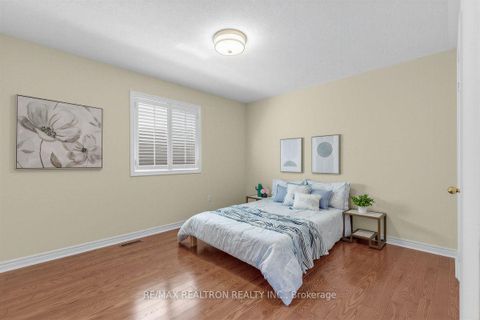Photo 21 at 52 Canelli Heights Court, Patterson, Vaughan
